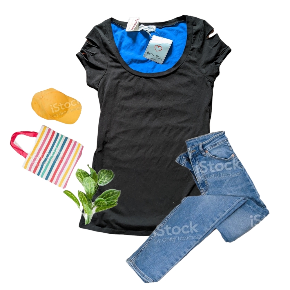 NWT Betty Blue Sliced-Black Black and Blue Short Sleeve Tee Size S